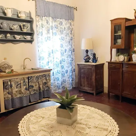 Romantica Con Giardino In Dimora Storica - E - Palazzo Robicci Кастильон-Фьорентино