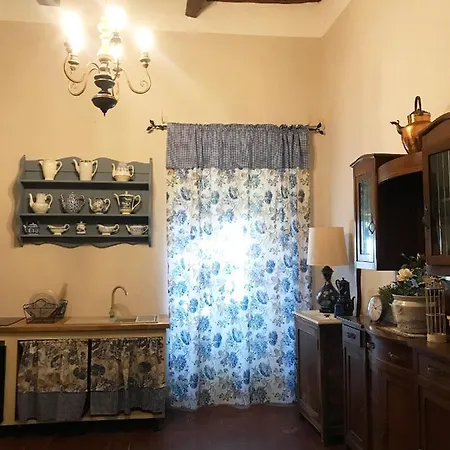 Camera Romantica Con Giardino In Dimora Storica - Palazzo Robicci * Castiglion Fiorentino